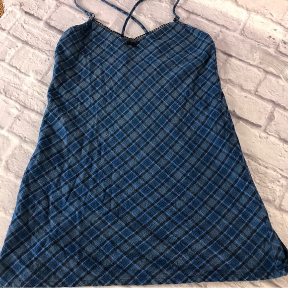 Vintage J Crew Tartan Flannel Chemise 100% cotton Sz Small - Picture 2 of 5